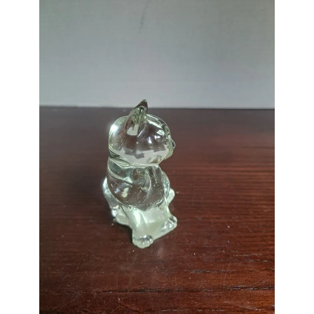 Fenton Like Crystal Cat
